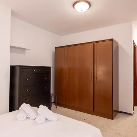 Cruz Urban Retreat Center Apartmán