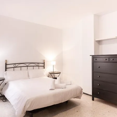 Cruz Urban Retreat Center * סנטה קרוז דה טנריף