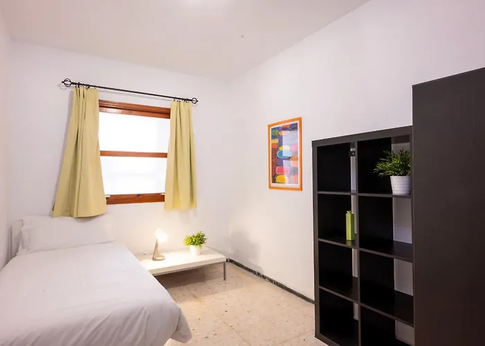 Cruz Urban Retreat Center סנטה קרוז דה טנריף